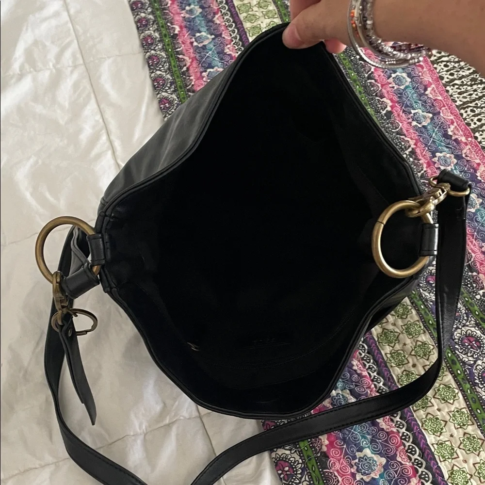 FRYE AND CO. Black Leather Hobo Bag with Front Pocket